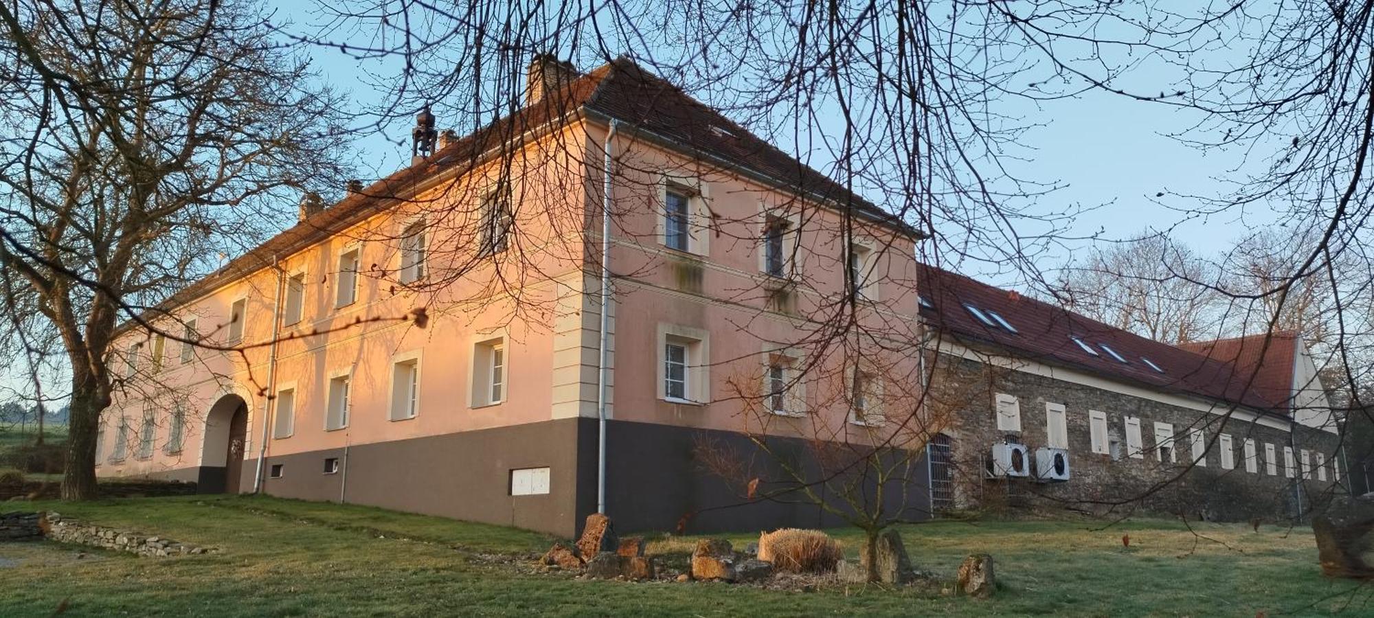 Statek Kloubek Apartment Chabicovice ภายนอก รูปภาพ