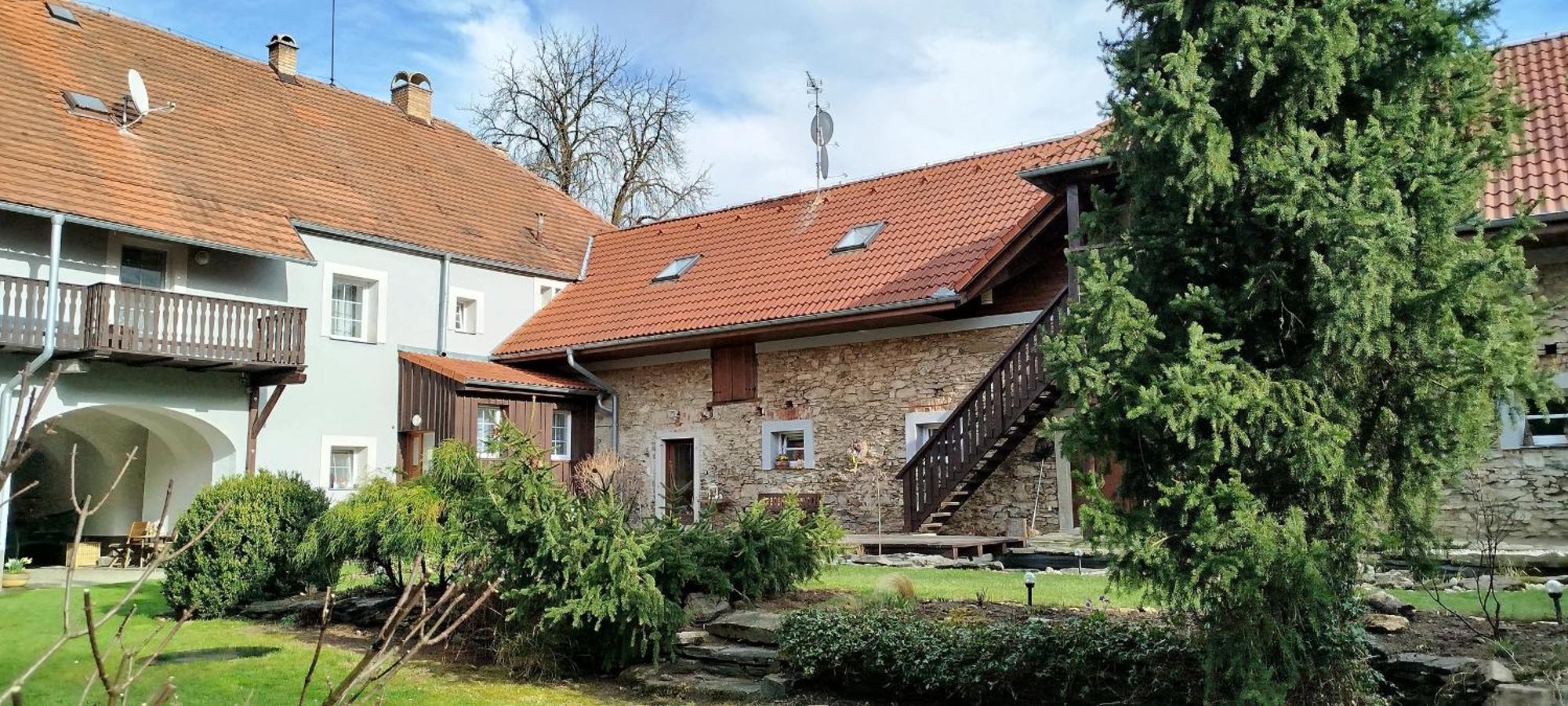Statek Kloubek Apartment Chabicovice ภายนอก รูปภาพ
